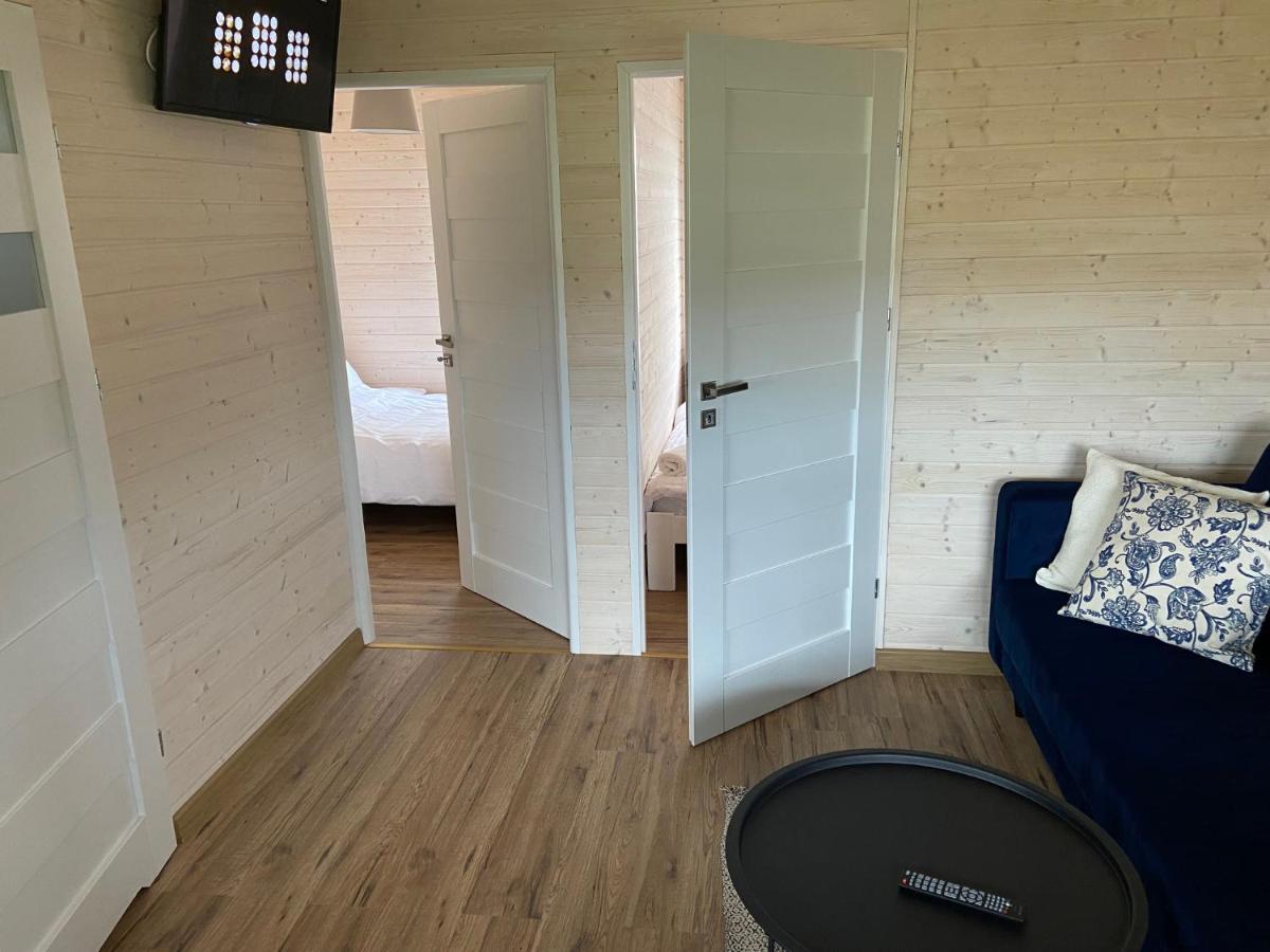 Cztery Katy Hotel Rusinowo  Bagian luar foto